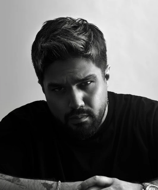 شایان اشراقی