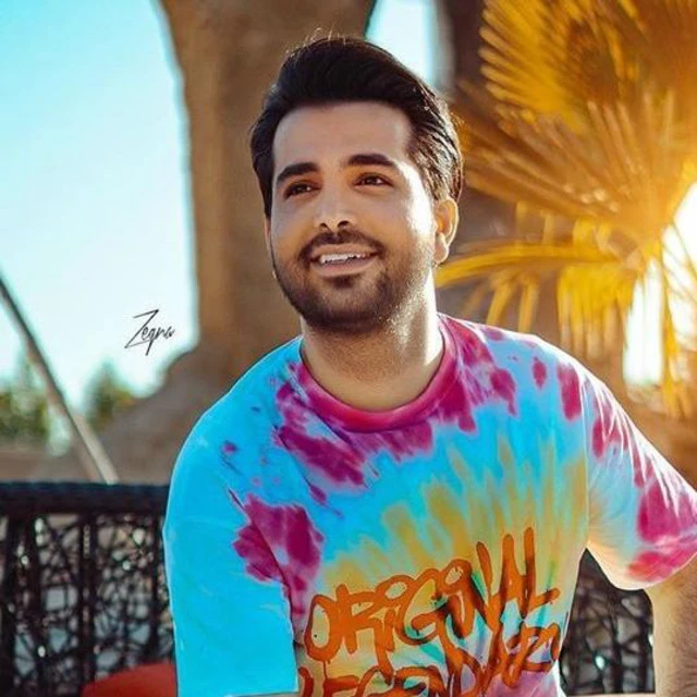 فرزاد فرخ