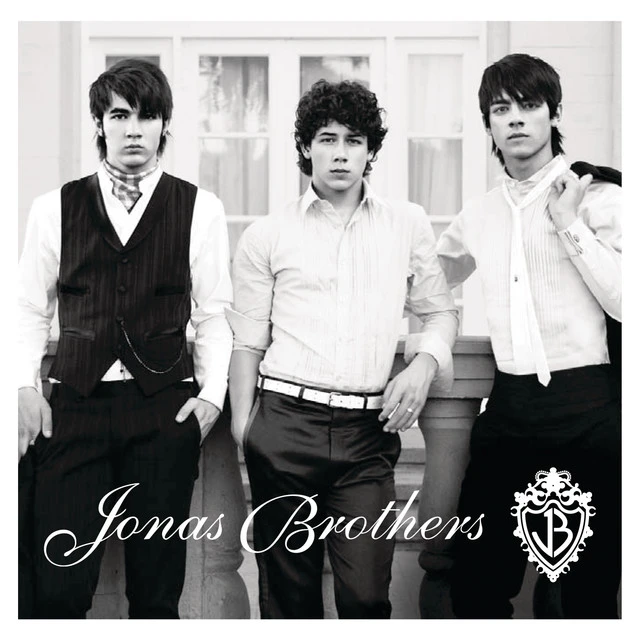 دانلود آهنگ Hold On از Jonas Brothers