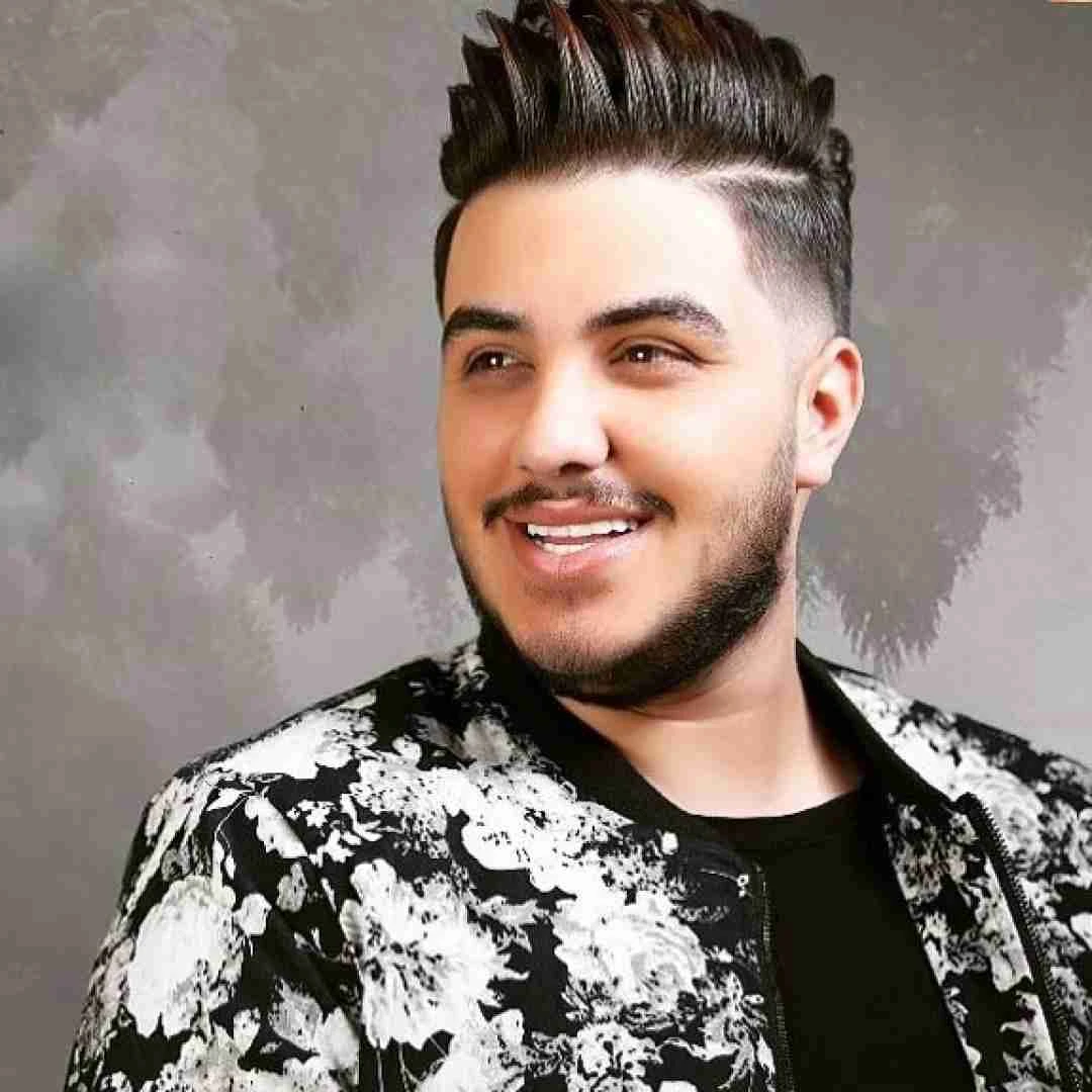 دانلود آهنگ صد سال نوری (ریمیکس دی جی اشکان آریا) از آرون افشار