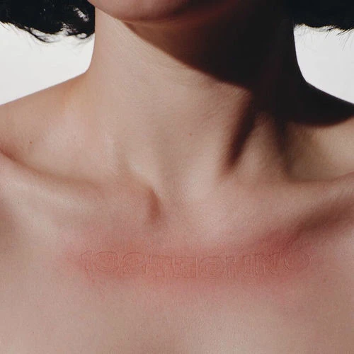 دانلود آهنگ 132 TECHNO از Kelly Lee Owens