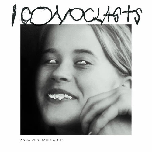 دانلود آهنگ Aging Young Women از Anna von Hausswolff