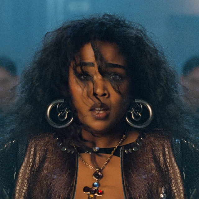 دانلود آهنگ Love in Real Life از Lizzo