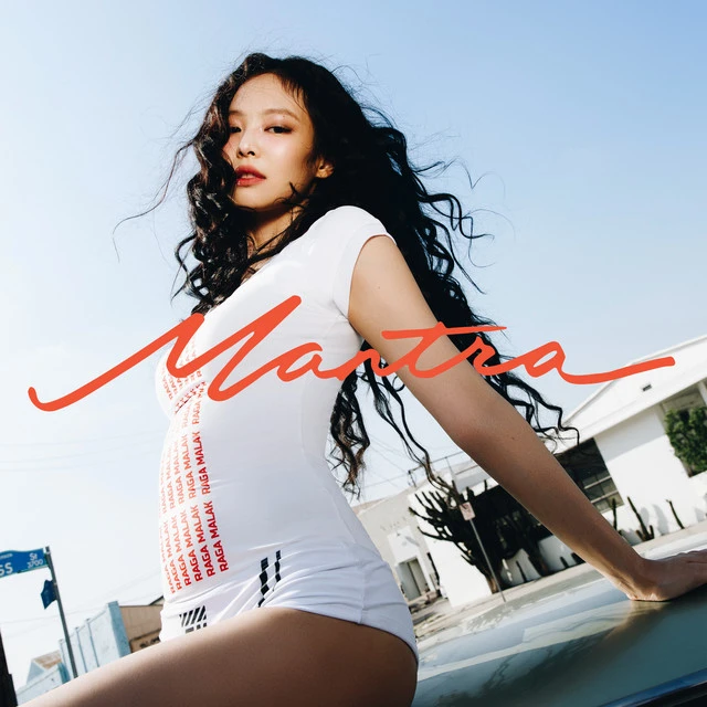 دانلود آهنگ Mantra از BLACKPINK