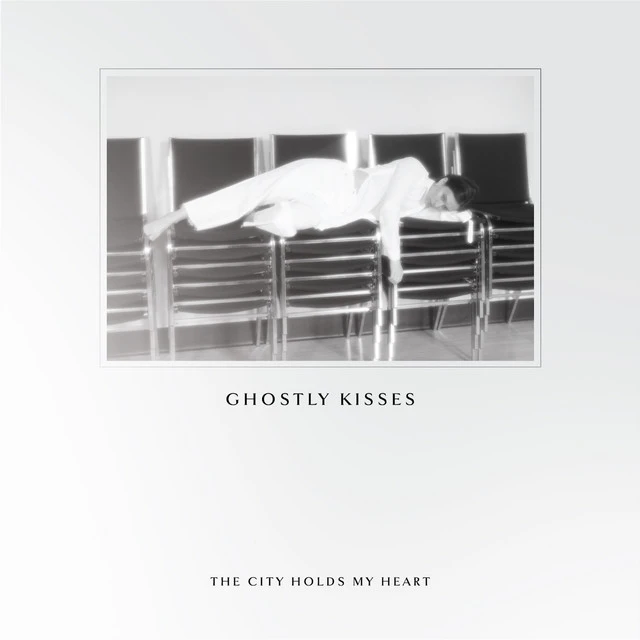 دانلود آهنگ Touch از Ghostly Kisses