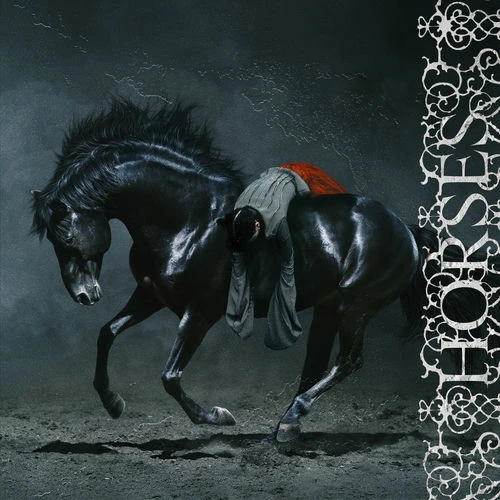 دانلود آهنگ Horses از Winona Oak