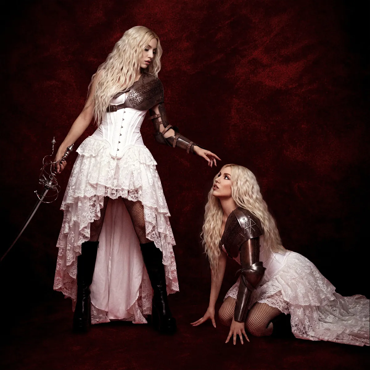 دانلود آهنگ Out Of Your Mind از Ava Max