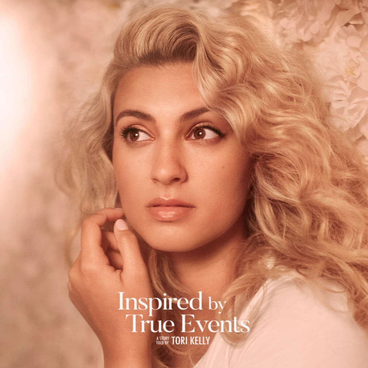 دانلود آهنگ 2 Places از Tori Kelly