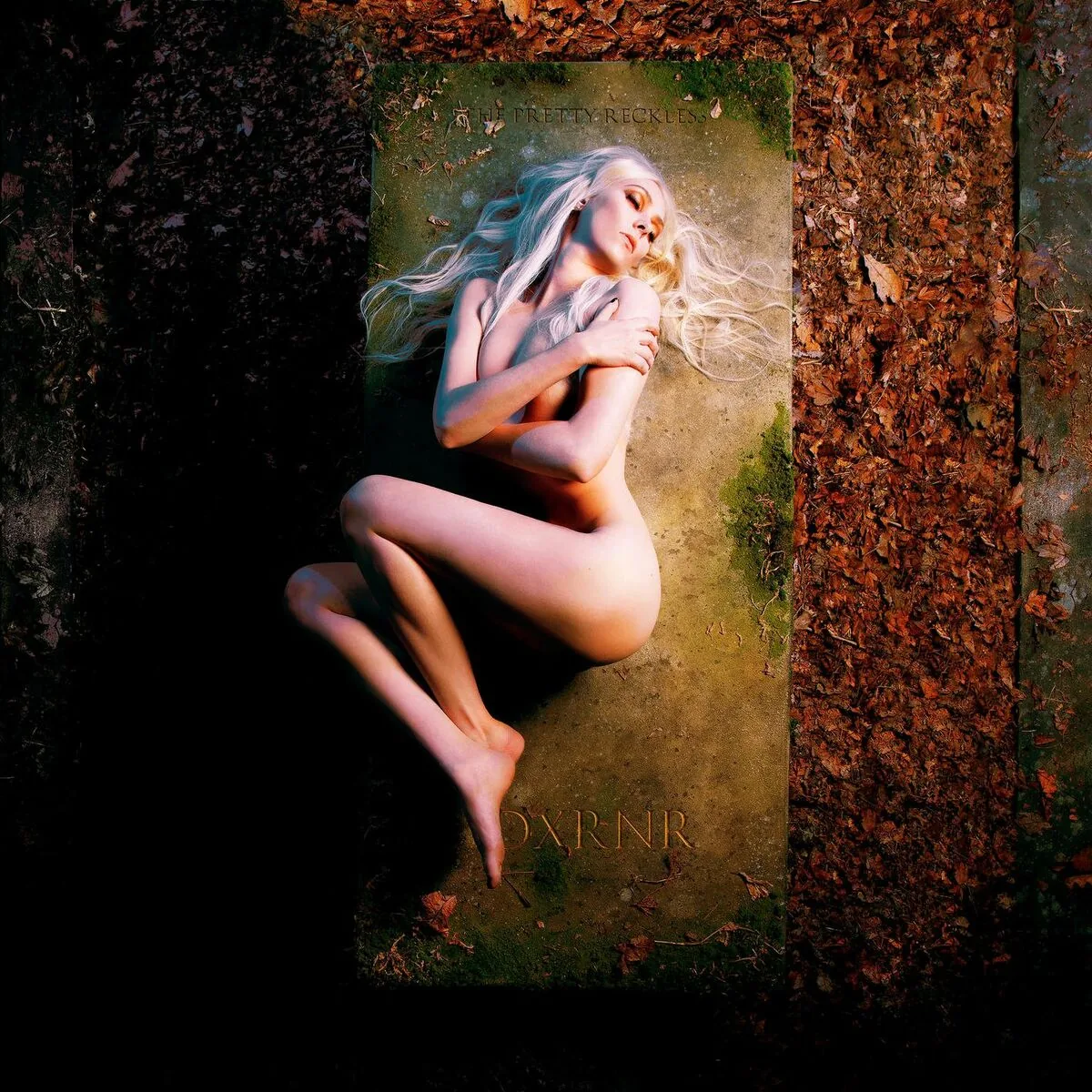 دانلود آهنگ 25 (Commentary) از The Pretty Reckless