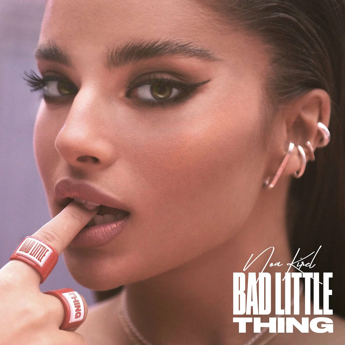 دانلود آهنگ Bad Little Thing از Kaliii