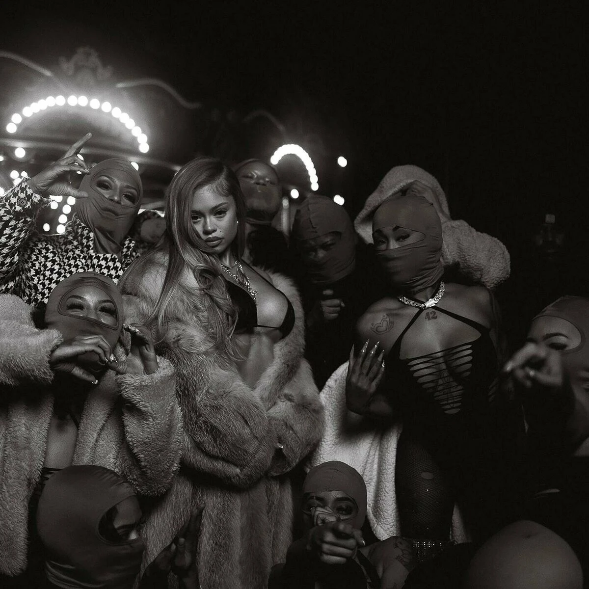 دانلود آهنگ Blick Sum (feat. Playboi Carti) از Latto
