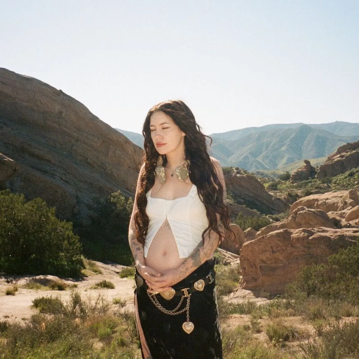 دانلود آهنگ Blood From A Stone از Bishop Briggs