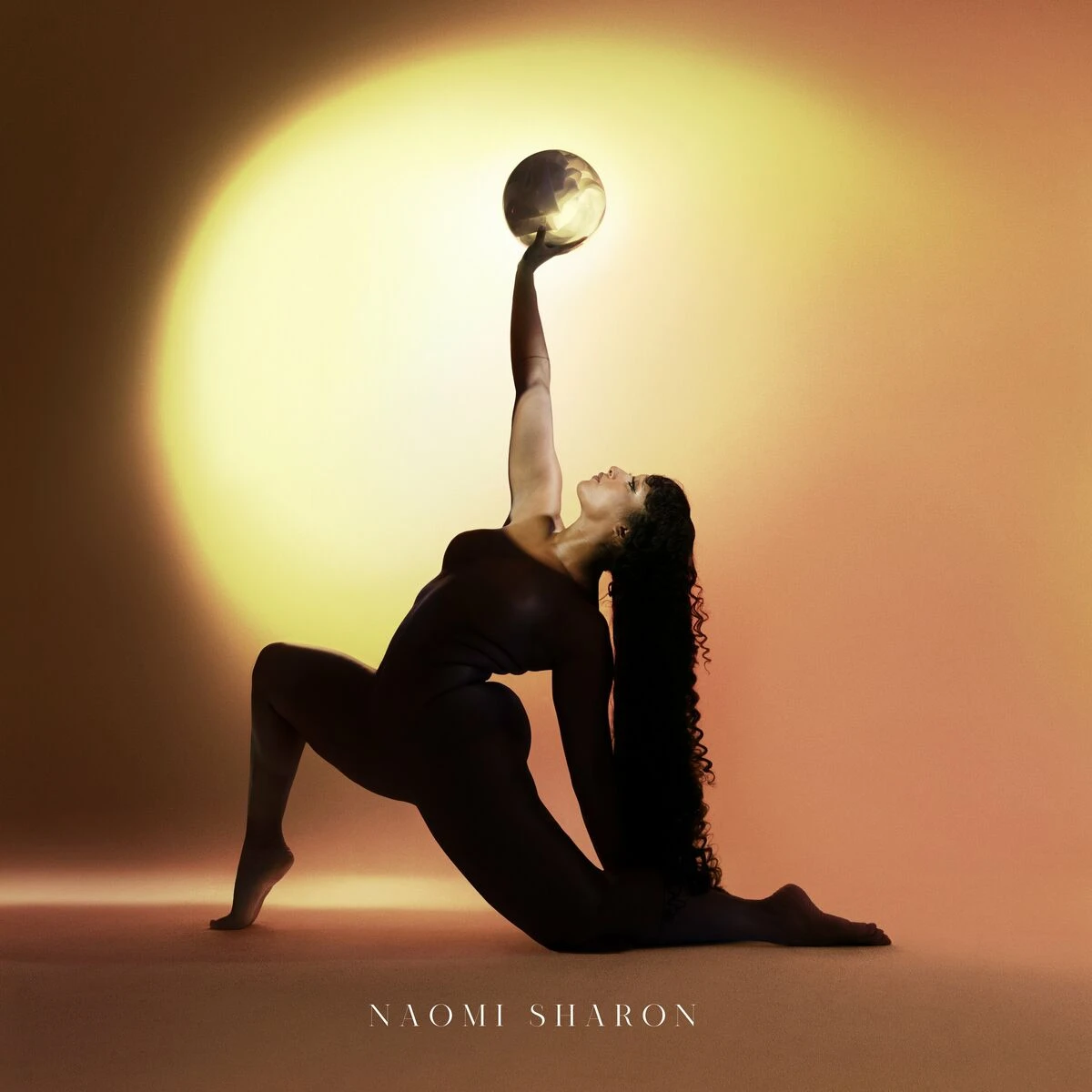 دانلود آهنگ Daughter Of The Sun از Naomi Sharon
