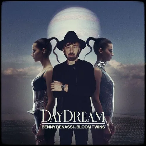 دانلود آهنگ DayDream از Benny Benassi