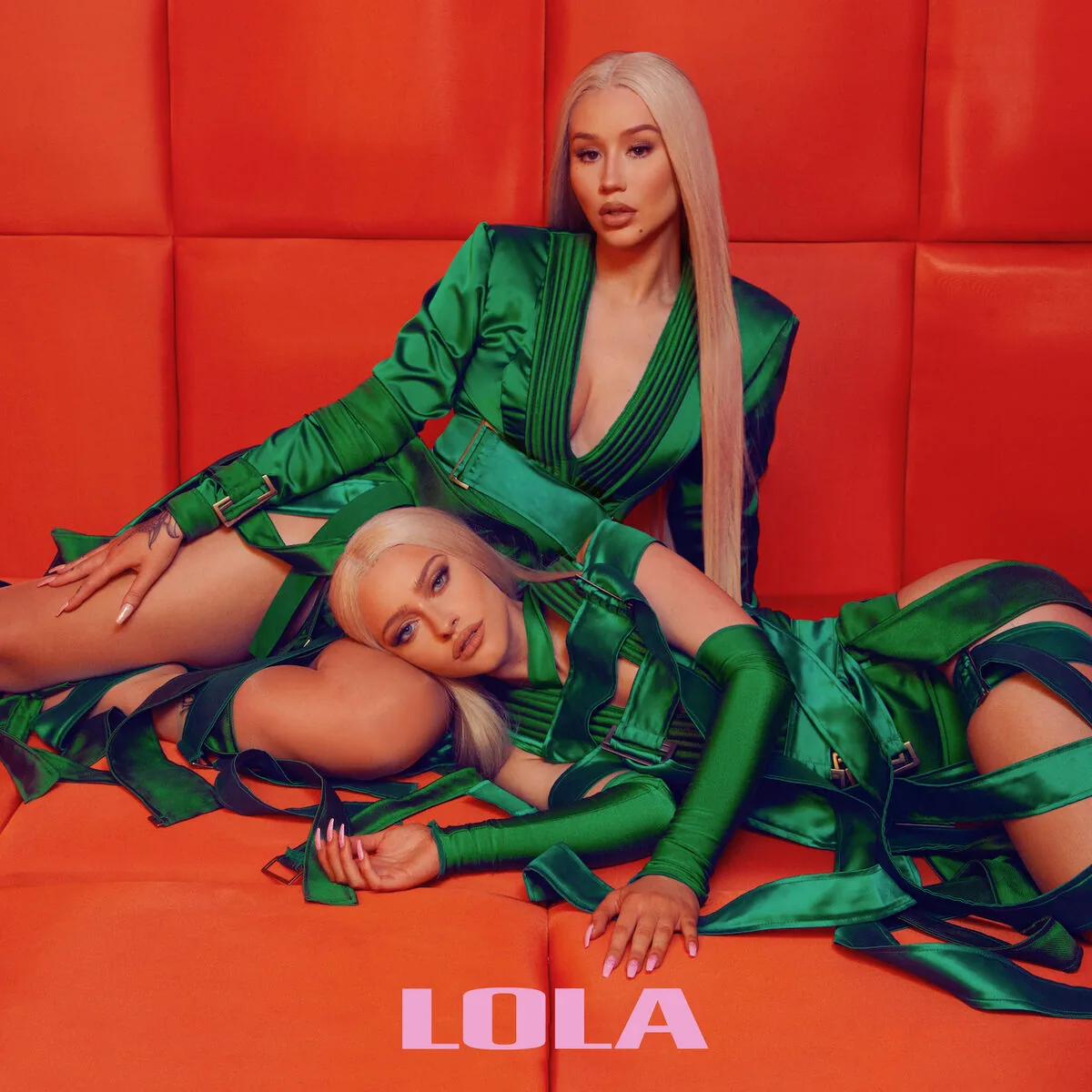دانلود آهنگ Lola از Iggy Azalea