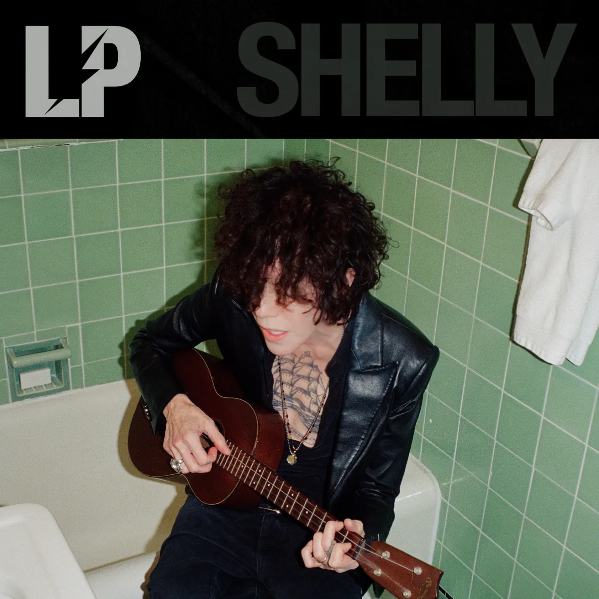 دانلود آهنگ Shelly از LP