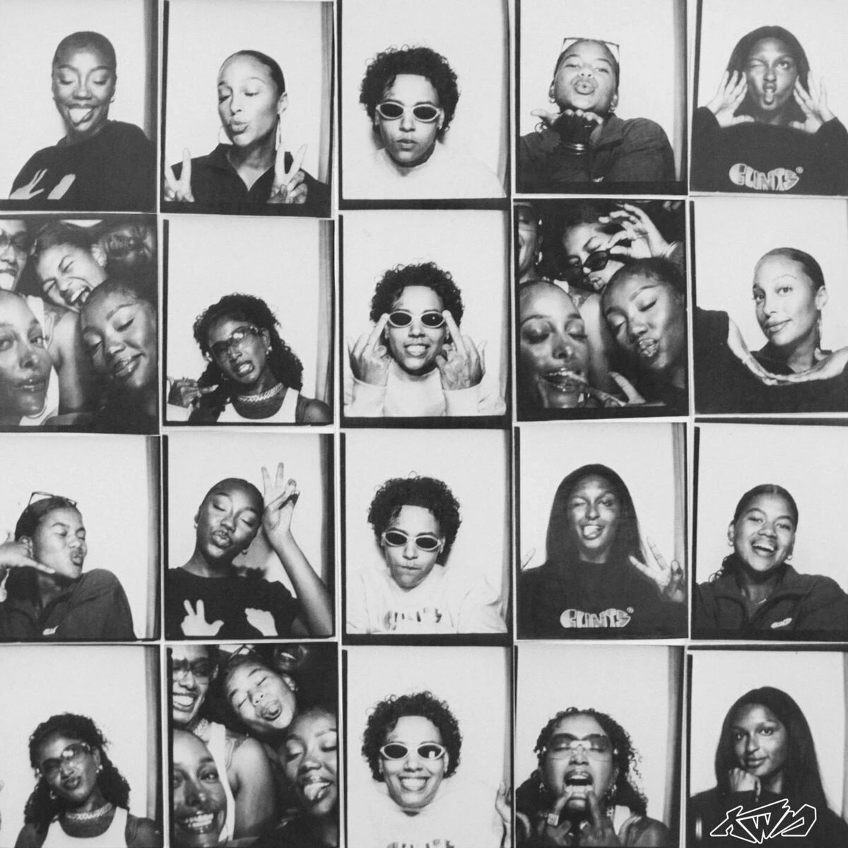 دانلود آهنگ five more از KwN