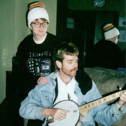 دانلود آهنگ glacier meadow از Cavetown
