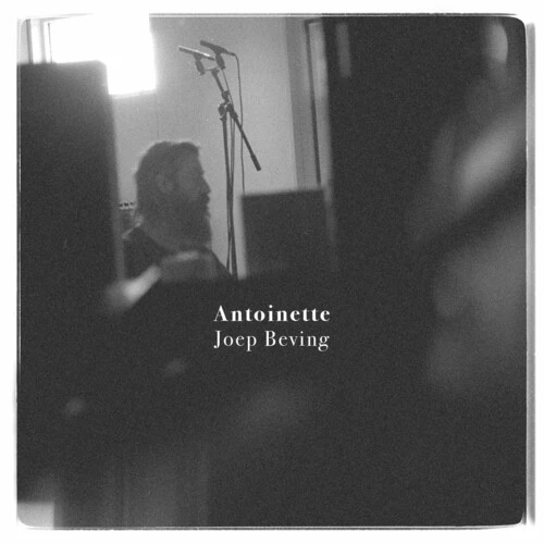 دانلود آهنگ Antoinette (From 'Mijn vader is een vliegtuig') از Joep Beving