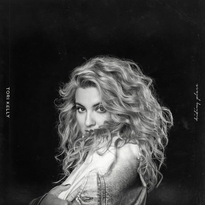 دانلود آهنگ Sunday از Tori Kelly