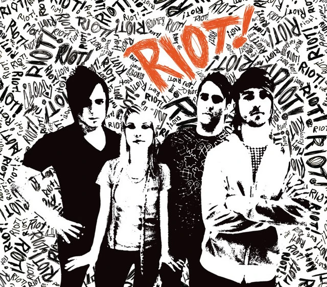 دانلود آهنگ That's What You Get از Paramore