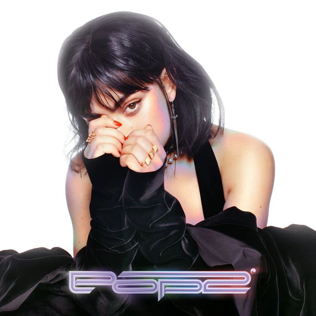 دانلود آهنگ Track 10 از Charli xcx