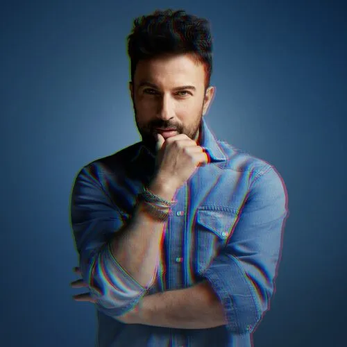 دانلود آهنگ Vatanımsın از Tarkan