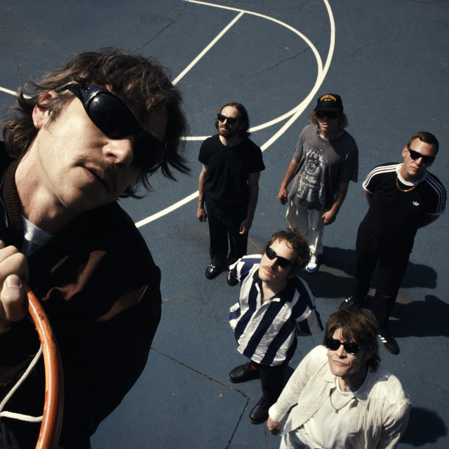 دانلود آهنگ Beaches In Tennessee از Cage The Elephant