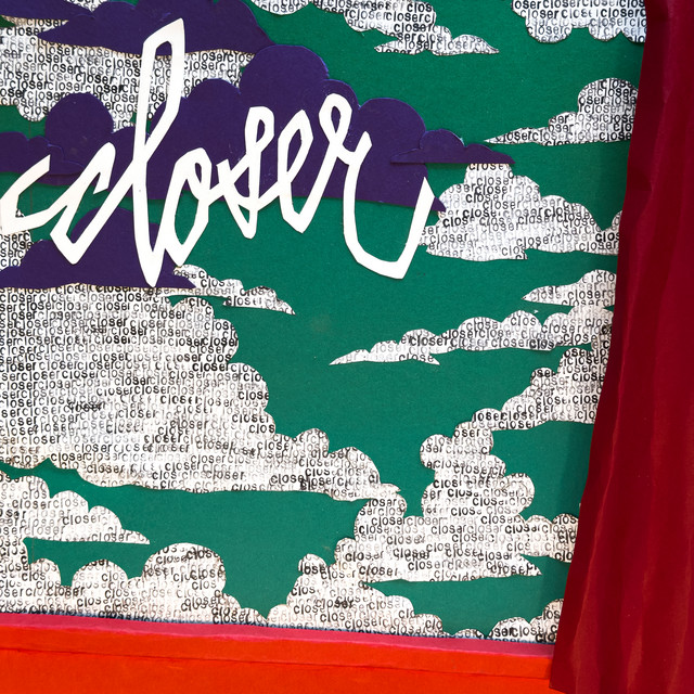 دانلود آهنگ Closer از The Linda Lindas