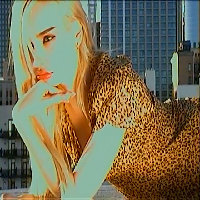 دانلود آهنگ Pop Sound از Kim Petras