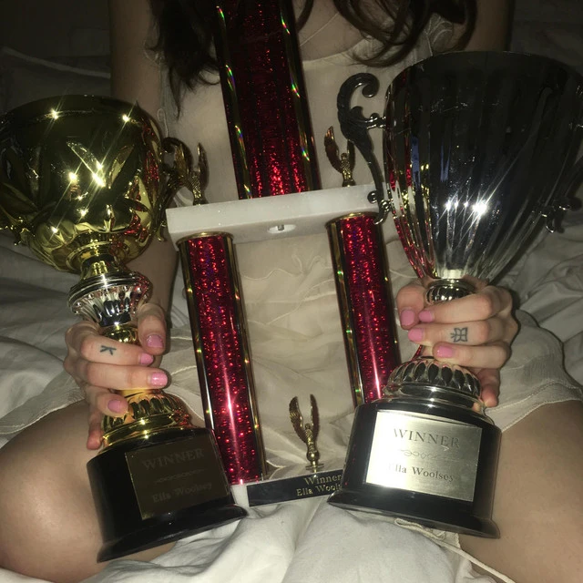 دانلود آهنگ winner از Ella Woolsey
