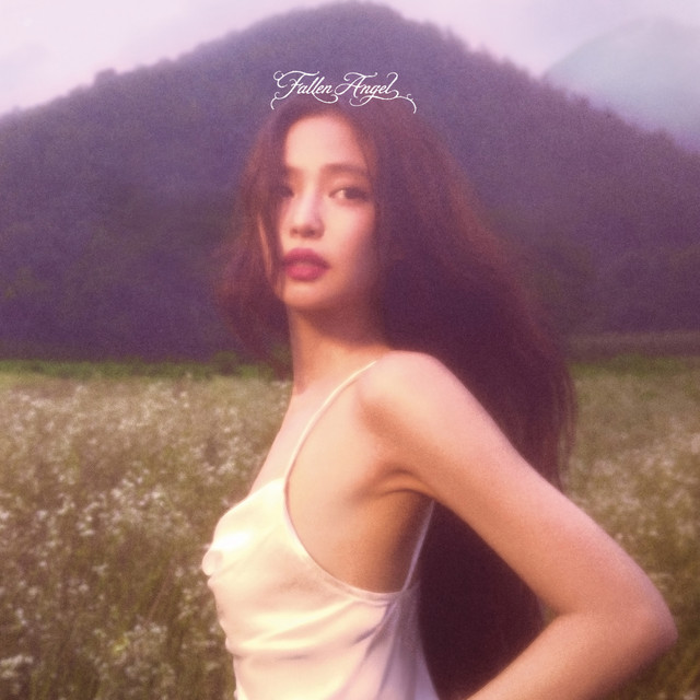 دانلود آهنگ HEAVEN از JENNIE