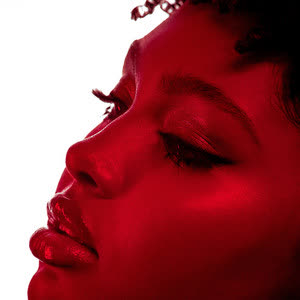 دانلود آهنگ Heaven از Tiana Major9