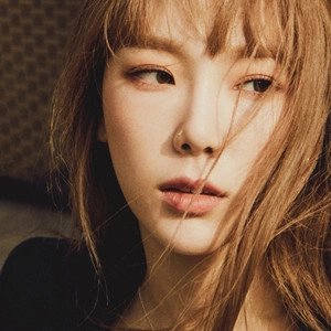 دانلود آهنگ LOL از Taeyeon