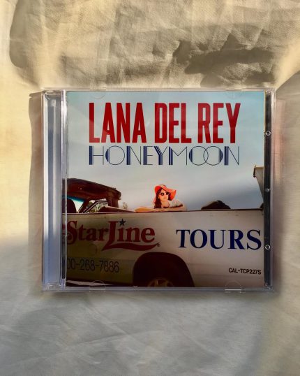 آلبوم فیزیکی Honeymoon از Lana Del Rey
