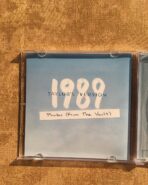 آلبوم فیزیکی 1989 از Taylor Swift