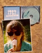 آلبوم فیزیکی 1989 از Taylor Swift