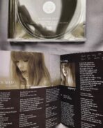 آلبوم فیزیکی The Tortured Poets Department از  Taylor Swift