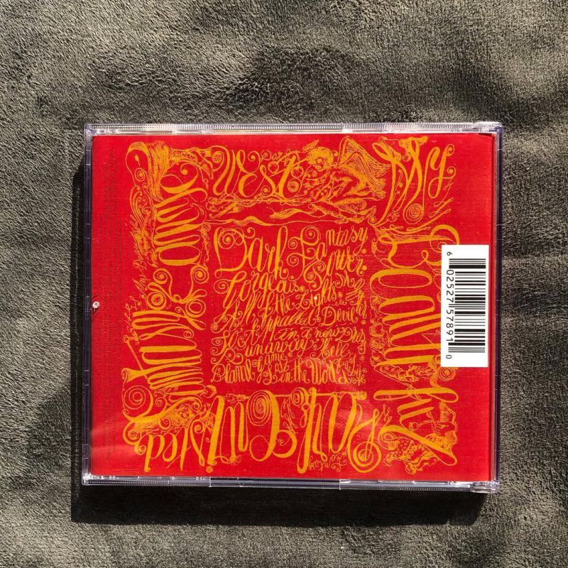 آلبوم فیزیکی My beautiful dark twisted fantasy از Kanye West