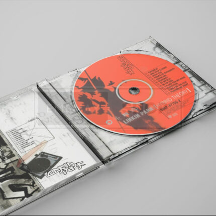 آلبوم فیزیکی Hybrid Theory از Linkin Park