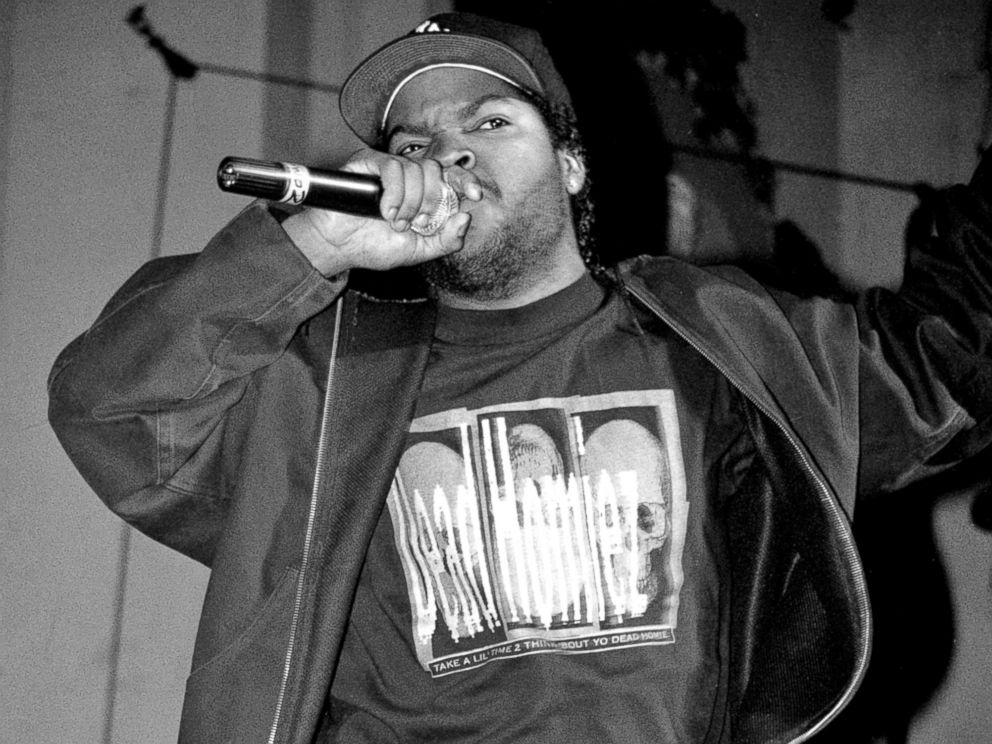 جدا شدن مسیر نیگا های NWA