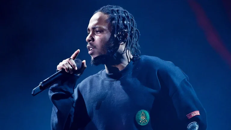 بهترین آهنگ های کندریک لامار ( 20 آهنگ ) + پخش و دانلود